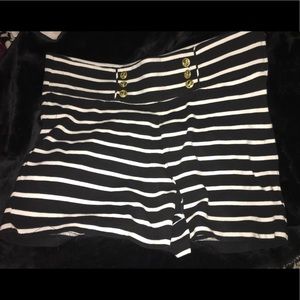 Forever 21+ side zip sailor shorts
